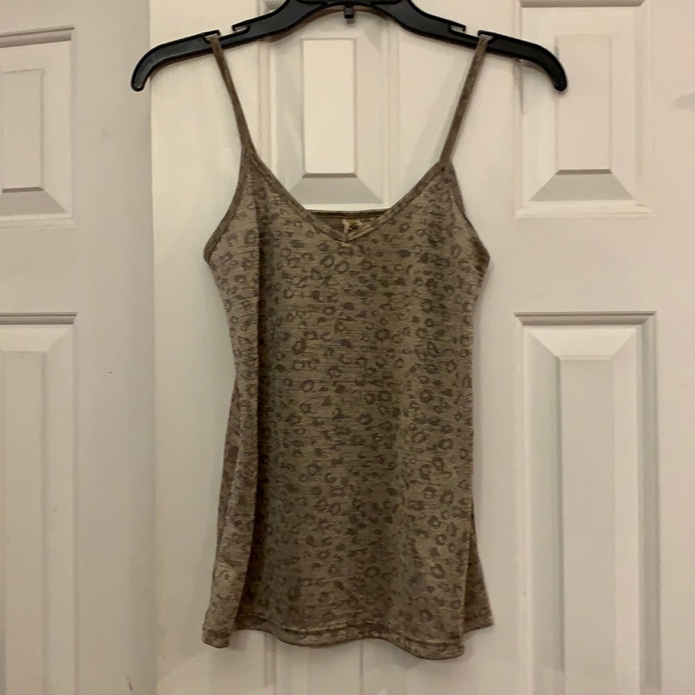 😍 2/$29 Shimmery tank BKE XS